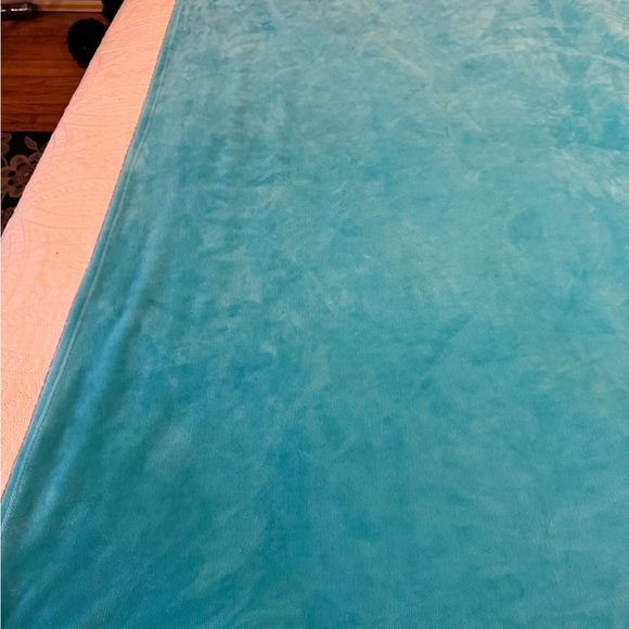 Cozy and Soft Preowned DOC McStuffins  Plush Fleece EUC 48x 59 - Picture 3 of 9